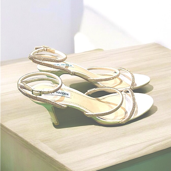 Steve Madden Tea TEA0ISI Rhinestone Sandal Heels Size 9M. - Picture 3 of 7